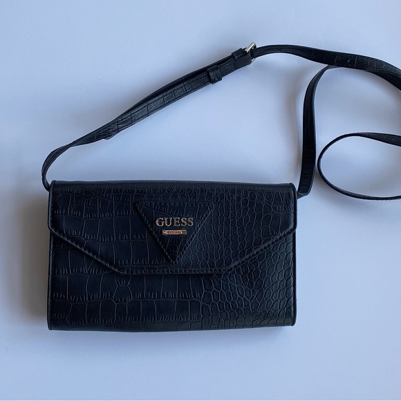 Guess Snakeskin Crossbody Bag - Picture 2 of 5